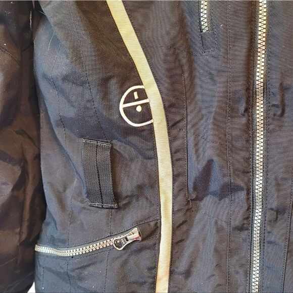 The North Face Women's Black And White Steep Tech Zip Up Belted Jacket Size M - Picture 6 of 9